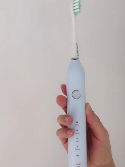 一篇文章帶你了解，電動牙刷和普通牙刷哪個好？