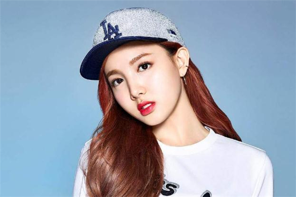 mlb國(guó)內(nèi)專柜和韓版區(qū)別 中國(guó)mlb和韓國(guó)mlb區(qū)別是什么