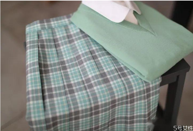 jk風(fēng)最近為什么會火 盤點(diǎn)jk制服小萌款