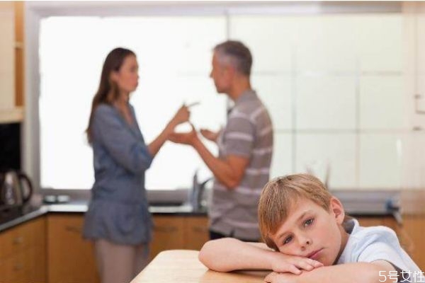離婚了還能挽回嗎 有這幾點(diǎn)就可以追回來(lái)