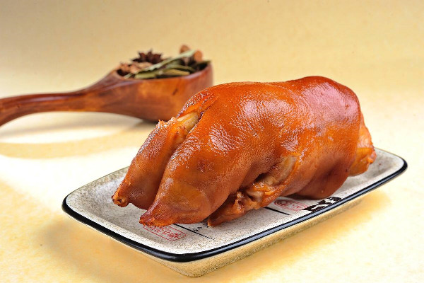豬蹄的營養(yǎng)價(jià)值及功效 豬蹄怎么燉好吃