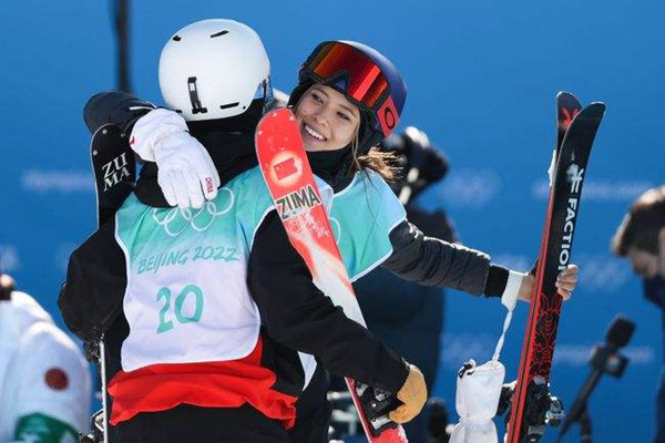 谷愛(ài)凌冬奧首秀成功晉級(jí)決賽 自由式滑雪女子大跳臺(tái)決賽時(shí)間