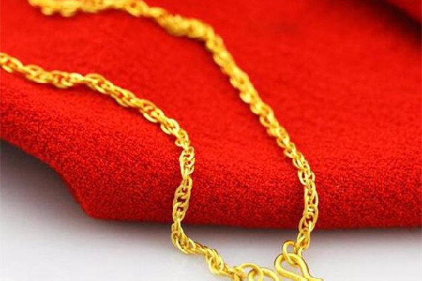 黃金項(xiàng)鏈多少錢(qián)一條 黃金項(xiàng)鏈按件買是虧了嗎